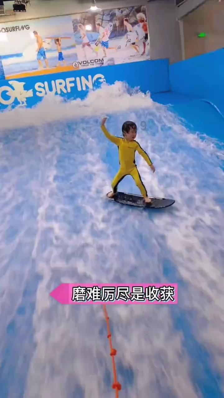 有哪些适合男大学生的T恤穿搭？求推荐百元内T恤？游戏画面