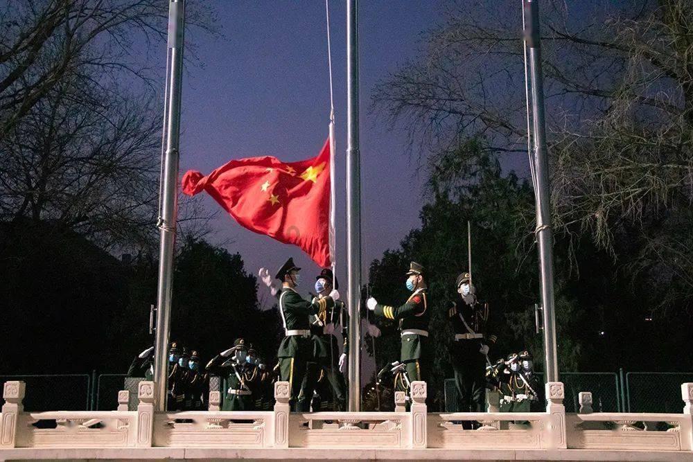 好心情智慧诊所：为什么一回到老家跟父母相处就脾气非常差?