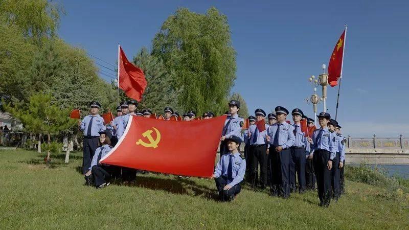 校园追星变形记